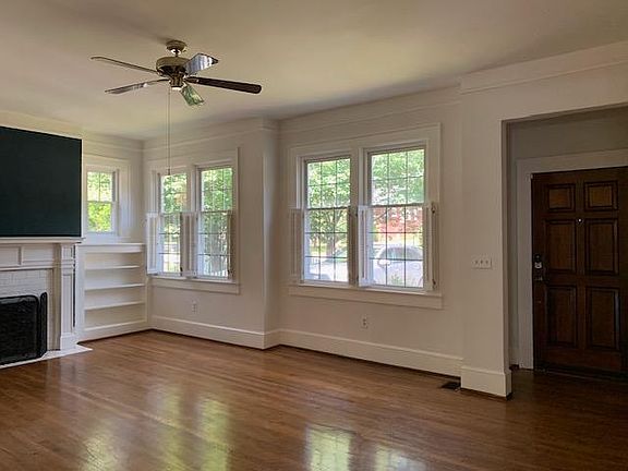 3rd image of 653 Woodland St