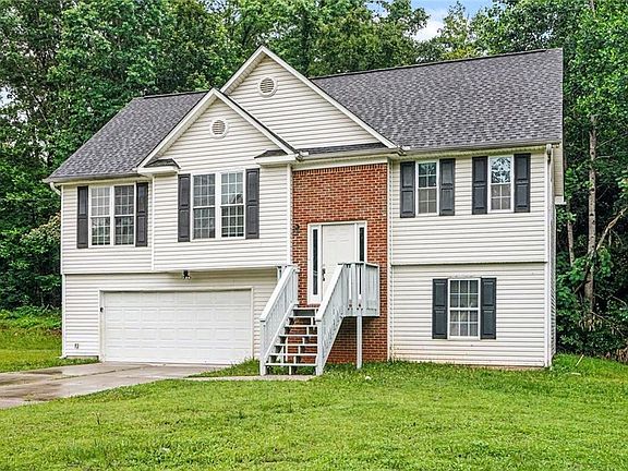 2nd image of 6749 Silver Maple Dr