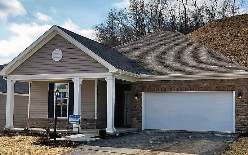 1st image of 4283 Hawthorn Dr
