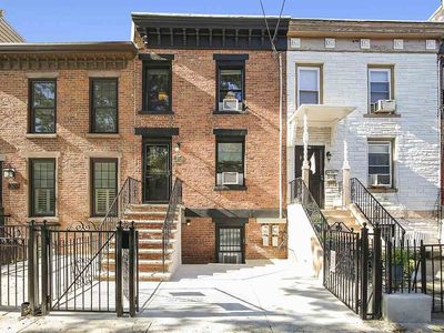 306 1/2 4th St, Jersey City, NJ, 07302