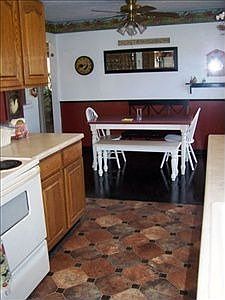 4th image of 3705 S 126th Ave