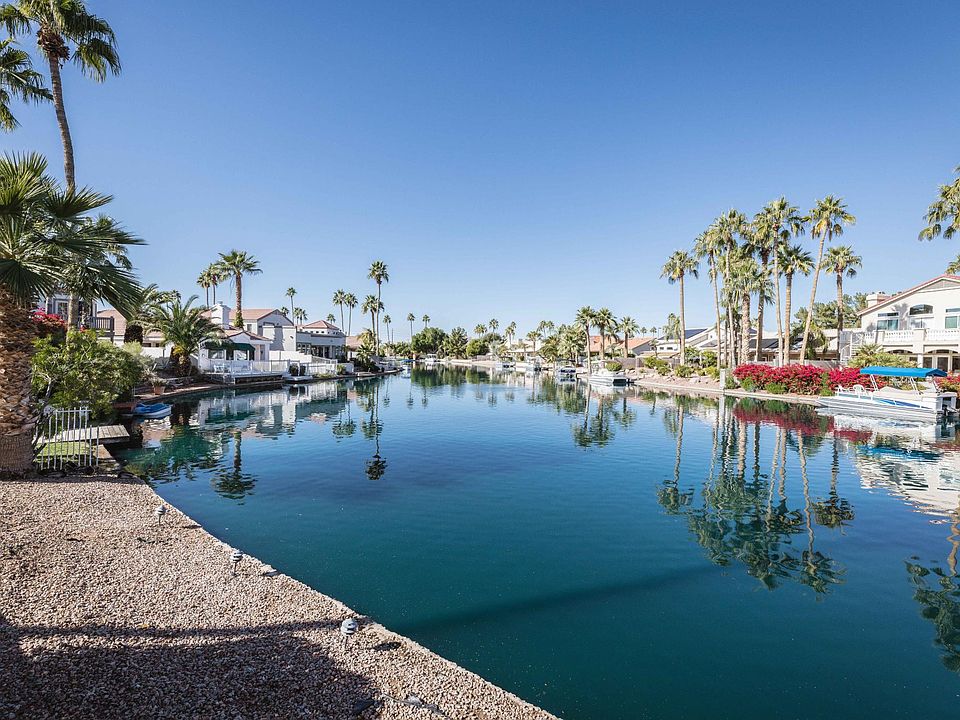 1st image of 1418 W Lake Mirage Ct