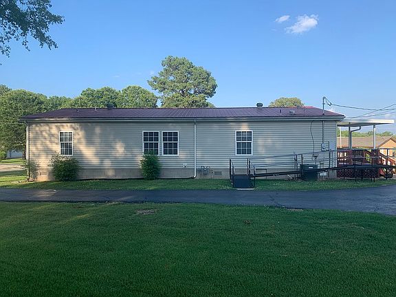 2nd image of 640 Crattie Dr