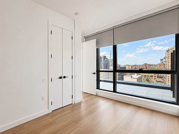 4th image of 159 3rd Ave #9F
