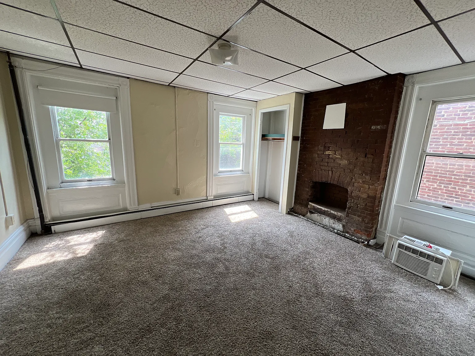3 bed, $2,475 — Photo 1