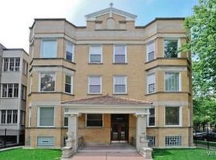 2454 N Kedzie Blvd #3, Chicago, IL 60647