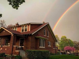 17 S Maple St, Mount Prospect, IL 60056