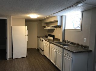 402 10th St S APT 01, Moorhead, MN 56560