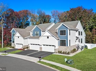 5 Kay Chiarello Way, Hamilton, NJ 08690