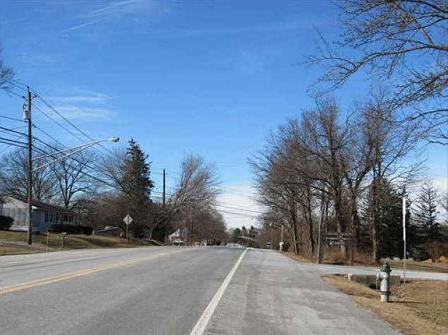 2nd image of 6805 Brooklyn Bridge Rd