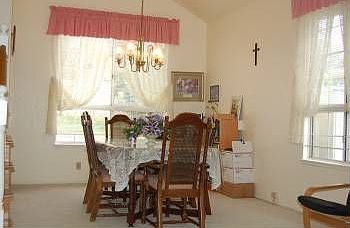 2nd image of 208 Ironwood Cir