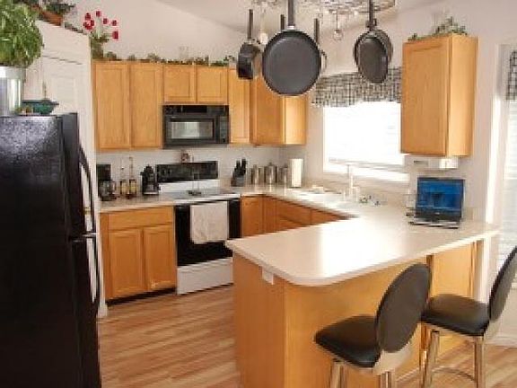 3rd image of 6399 S Wakefield Way
