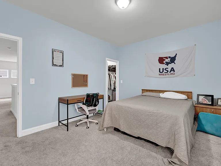 Bed 3 with Walk-in Closet