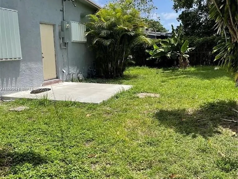 3830 SW 31st St — Photo 22