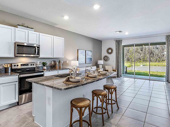 5th image of 3691 Copper Beech Dr #24