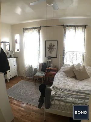 Rented by Bond New York | media 1