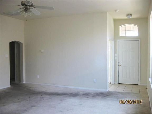 Den showing entry