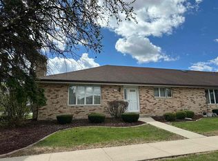 7300 W 152nd St, Orland Park, IL 60462