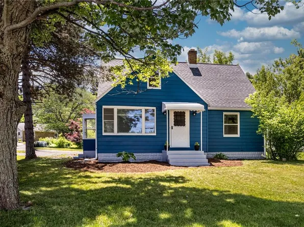 3225 W 32nd St, Erie, PA 16506