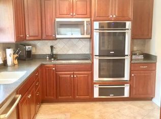 324 Royal Dr, Kingsport, TN 37663