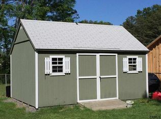 1022 Princetown Rd, Schenectady, NY 12306