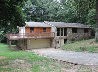 828 Mundys Mill Rd, Jonesboro, GA 30238