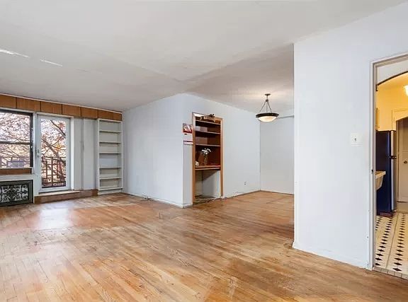4th image of 87-10 51st Ave #4R