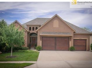 14604 Norwood St, Leawood, KS 66224