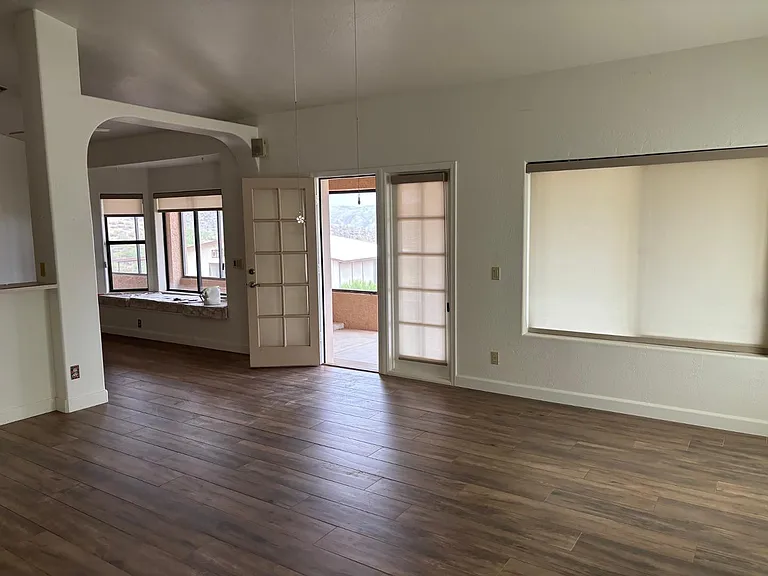 43003 N Old Mine Rd — Photo 17