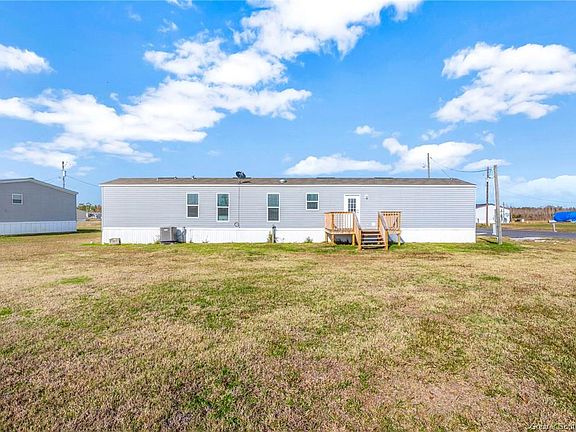 3rd image of 182 Florence Cir