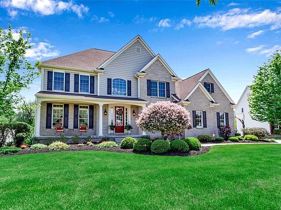 2nd image of 8917 Stonebriar Dr