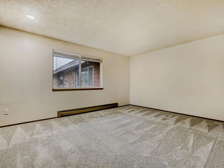 1705 Lake Stevens — Photo 10