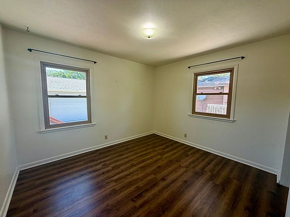 3rd image of 865 S 45th St #863