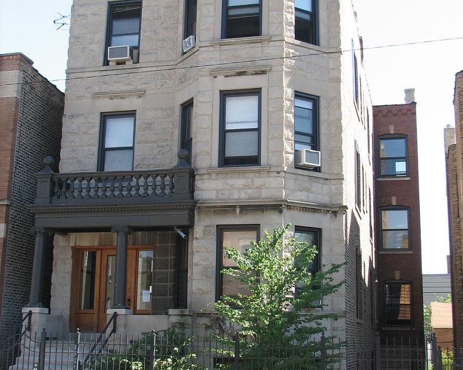 1st image of 2631 W Augusta Blvd #G