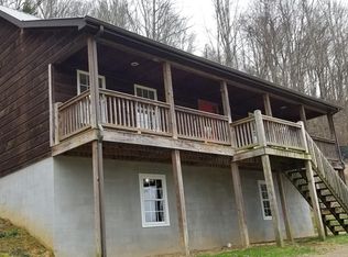 27480 Rich Valley Rd, Abingdon, VA 24210