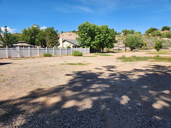 3rd image of 3098 Santa Clara Dr