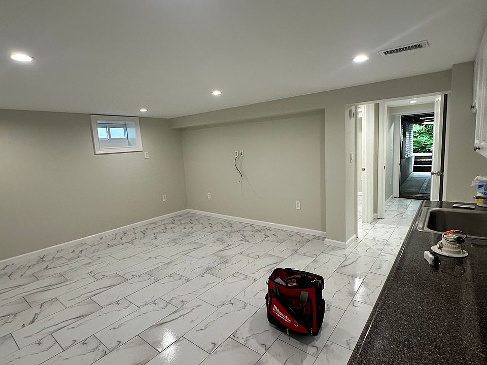1st image of 165 Sedgwick Ave #1G