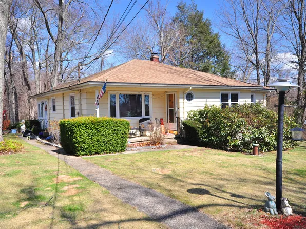 30 Chasse Street, Wolcott, CT 06716