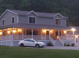 610 Trace Crk, Hamlin, WV 25523