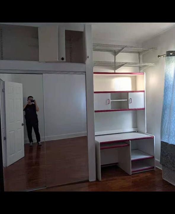 2nd image of 930 40th St #1R