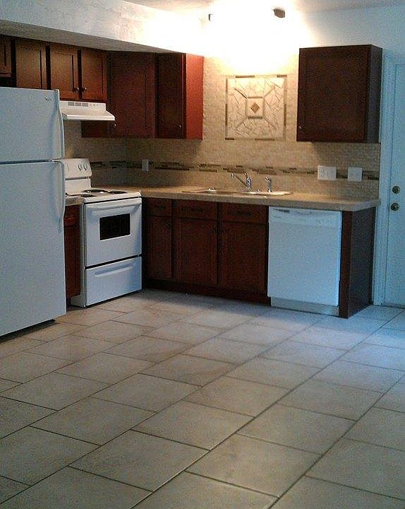 2nd image of 1426 NW 3rd Ave #A