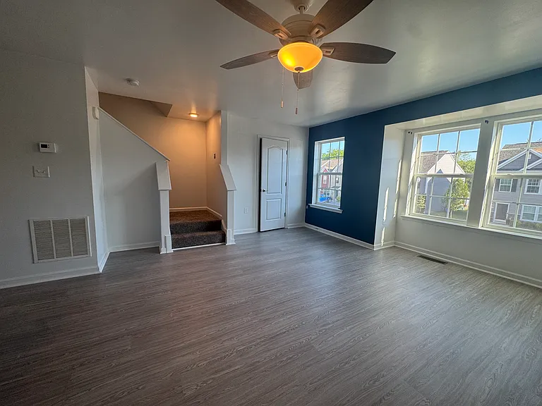 593 Thumper Dr — Photo 14