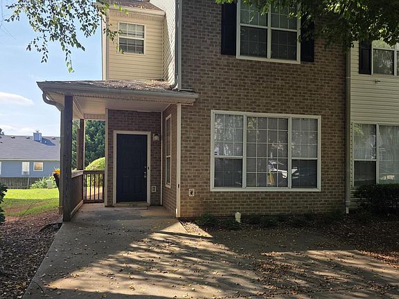 2nd image of 2481 Brianna Dr