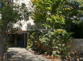 2614 E Madison St, Seattle, WA 98112