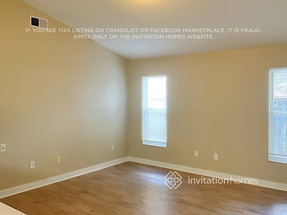 4th image of 1131 Windy Bluff Dr