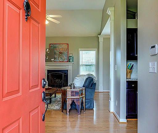 4th image of 2794 Iroquois Dr