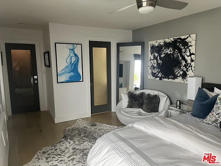 723 Palisades Beach Rd #211 — Photo 13