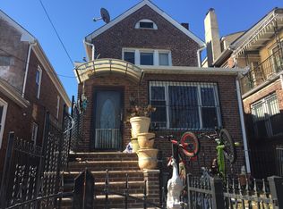 5936 163rd St, Fresh Meadows, NY 11365