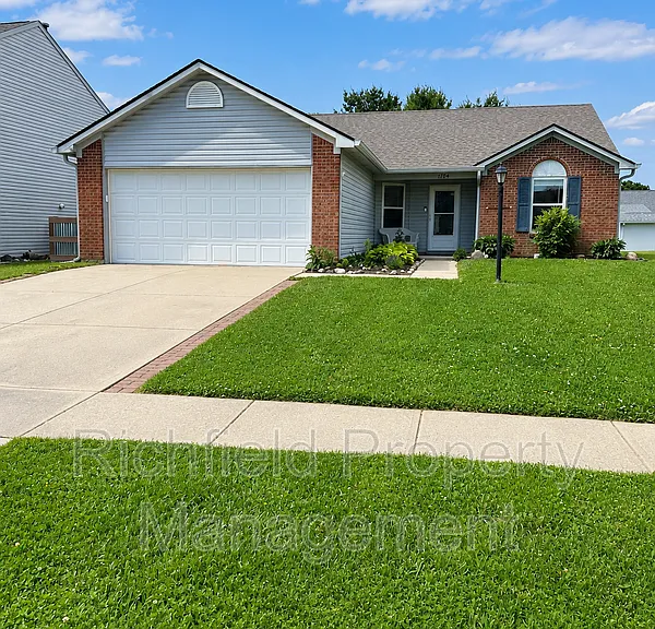 1704 Crimson Ln — Photo 8