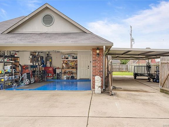 4th image of 5005 Gen. Polk Dr